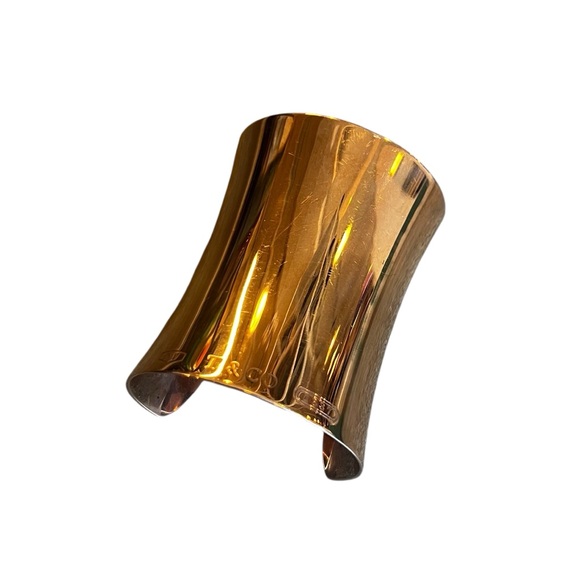 The Tiffany ‘1837 Wide Cuff Rubedo’ Bracelet, MSRP $8,200 - Picture 7 of 10